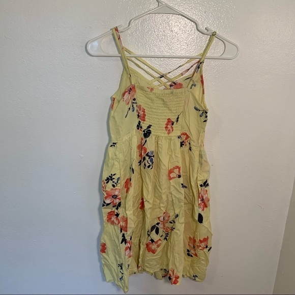 SO Sundress Cross Neck Yellow Floral - Picture 7 of 10